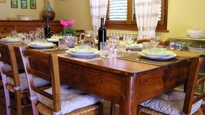 Ảnh chưa phân loại, 5 trong số 56 ảnh, nút