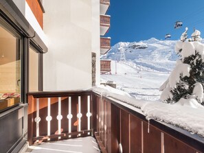 Property grounds - Ski-in/Ski-out Apartment 5 pers in Val Thorens with WIFI (Val Thorens)