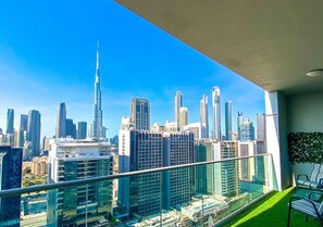 Apartment, 1 Bedroom, Balcony, City View | Property grounds - Mh- Stylish 1 Bhk Burj View in Vera Residence Ref 24020 (Dubai)