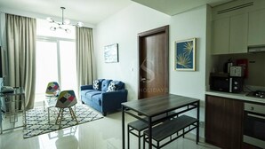 Unclassified image, 2 of 19, button - Mh- Stunning 2 Bhk Apartment With an Iconic View of the Burj Khalifa ref 2503 (Dubai)