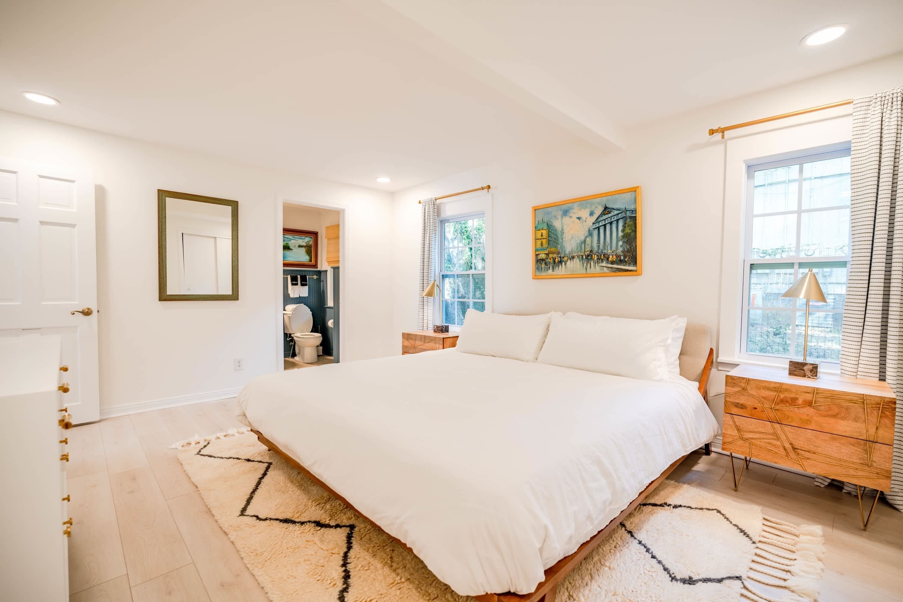 4 chambres, fer et planche à repasser, Wi-Fi, draps fournis