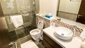 Departamento, 1 habitación, balcón, vista a la ciudad | Baño