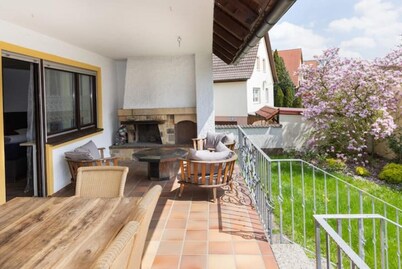 Villa am Wehr - 9 Schlafzimmern + Wellnessbereich Gruppen, Business, Schulung