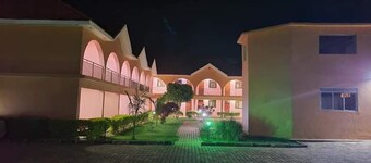 Hotel Alice Lira