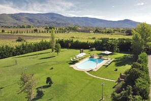 Seasonal outdoor pool - Fratta Apartments (Cortona)