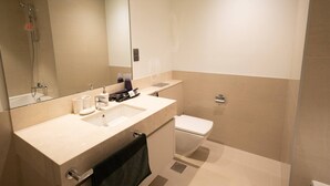 Apartment, 1 Bedroom | Bathroom - Mh - Act One Act Two - 1 Bedroom - Ref502 (Dubai)