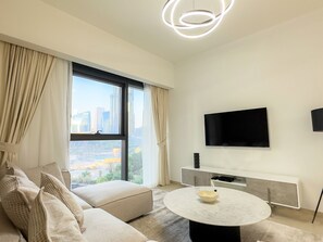 Room amenity - Mh - Act One Act Two - 1 Bedroom - Ref502 (Dubai)