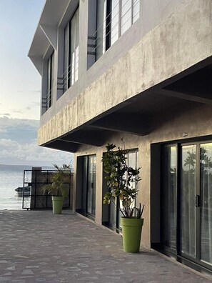 Terrace/patio - Ramena Beach (Ramena)