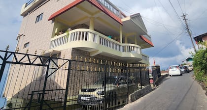 Mt Vista Homestay is located in Kurseong offers amazing view of Mt Kanchanjunga