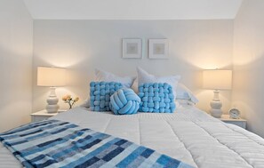 2 soverom, strykejern/-brett, reiseseng for barn og wi-fi (inkludert)