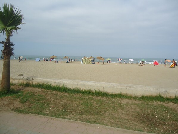 Beach - Martil apartment facing the sea (Martil)