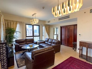 Apartment, 3 Schlafzimmer | Wohnbereich