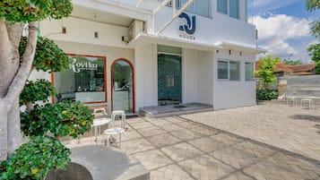 Cafe