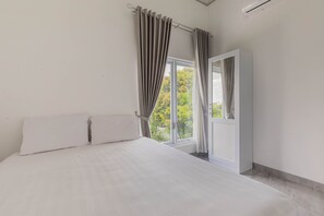 4 habitaciones, decoración personalizada y muebles diferentes 
