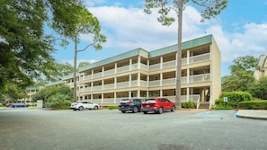Exterior - Oceanfront Complex, Multiple Pools, Sauna (Hilton Head Island)