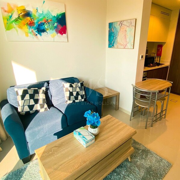 Living area - Mh - 1 Bhk Burj Khalifa View - Ref2601 (Dubai)