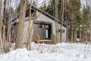 Exterior - Archibald | Relaxing stay with spa | Swimming pool (Pont-Rouge)