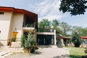 Exterior - Lost Ridge Inn & Brewery & Ranch (Sighnaghi)