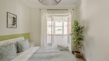 2 bedrooms, iron/ironing board, travel crib, WiFi