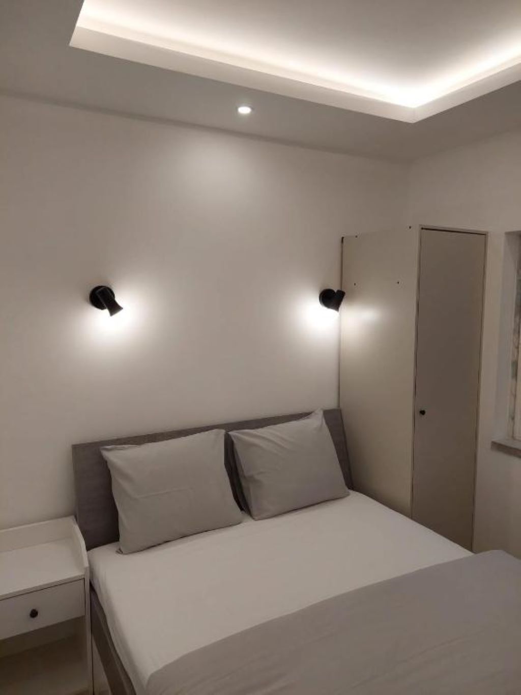 1 chambre, bureau, Wi-Fi, draps fournis