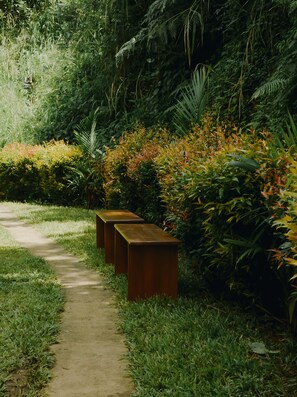 Front of property - Old Bridge Riverside Hotel (Kithulgala)