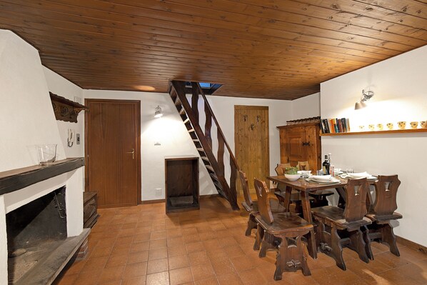Appartement Standard, plusieurs chambres (Appartamento La Fontaine Ski In Ski) | Restauration