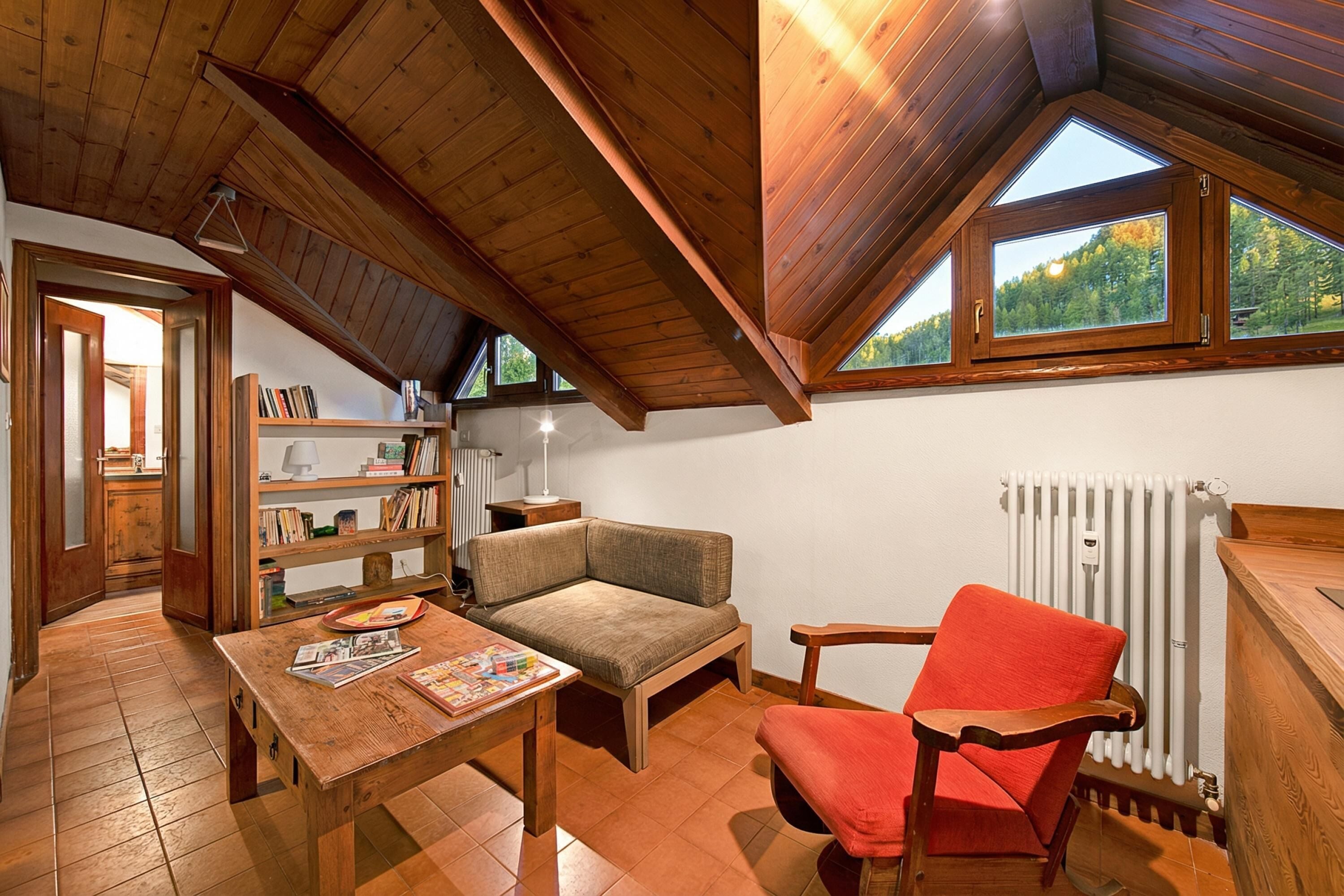 Standard Apartment, Multiple Bedrooms (Appartamento La Fontaine Ski In Ski) | Living area