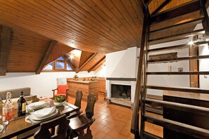 Appartement Standard, plusieurs chambres (Appartamento La Fontaine Ski In Ski) | Restauration