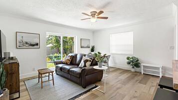 Televisión y oficina