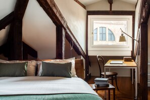 2 bedrooms, iron/ironing board, free WiFi, bed sheets - Santa Giustina Canal View R&R (Venecia)