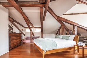 2 bedrooms, iron/ironing board, free WiFi, bed sheets - Santa Giustina Canal View R&R (Venecia)