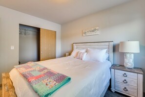 Casa (2 Bedrooms) | Interior