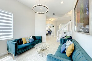 TV, video-game console, books - Hialeah Vacation Rental w/ Heated Pool & Spa! (Miami Lakes)