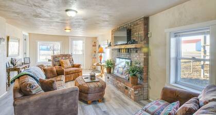 Downtown Del Norte Home Near Hiking & Fishing!