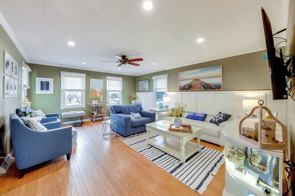 Family-friendly Twin Lakes Home Near Lake Mary! - Lake Geneva, WI