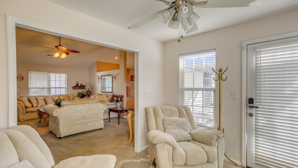 TV - Conway Vacation Rental: 19 Mi to Myrtle Beach! (Conway)