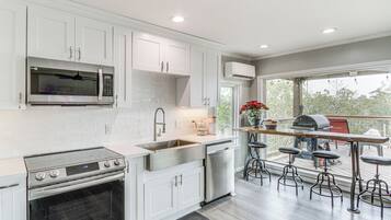 Cottage (1 Bedroom) | Interior