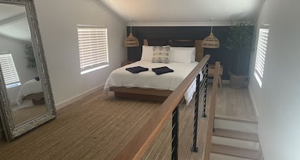 The LoftA beautifully renovated cosy cottage, this charming little loft is the perfect mix of Hampto