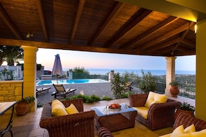 One Bedroom Villa with Private Pool (Efrosini) | Terrasse/Patio