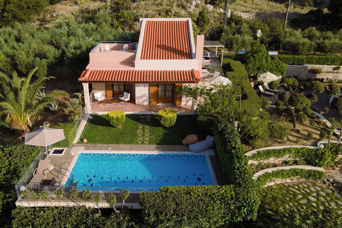 One Bedroom Villa with Private Pool (Katerina) | 테라스/파티오