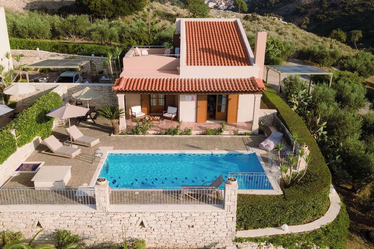 One Bedroom Villa with Private Pool (Argiro) | 테라스/파티오