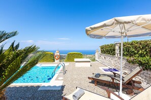 One Bedroom Villa with Private Pool (Argiro) | 1 bedroom, desk, iron/ironing board, free cribs/infant beds - Belvedere Villas (Rethymno)