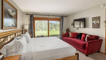 Ferienhaus, 4 Schlafzimmer | 4 Schlafzimmer, Bügeleisen/Bügelbrett, WLAN