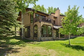 Maison, 2 chambres | Extérieur