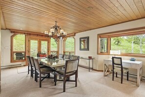 House, 3 Bedrooms | Dining - Stylist Corner Unit With Prime Ski Access And View by The Woodrun V Townhouses by RedAwning (Snowmass Village)