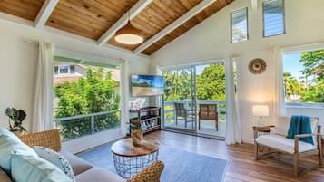 獨棟房屋, 2 間臥室 | 起居區 | 智慧型電視