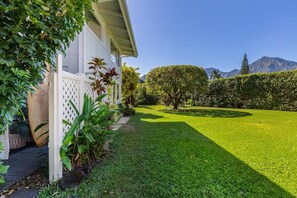 House, 2 Bedrooms | Property grounds - Hanalei Hideaway 2 Bedroom Home by RedAwning (Hanalei)