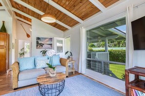 House, 2 Bedrooms | Living area