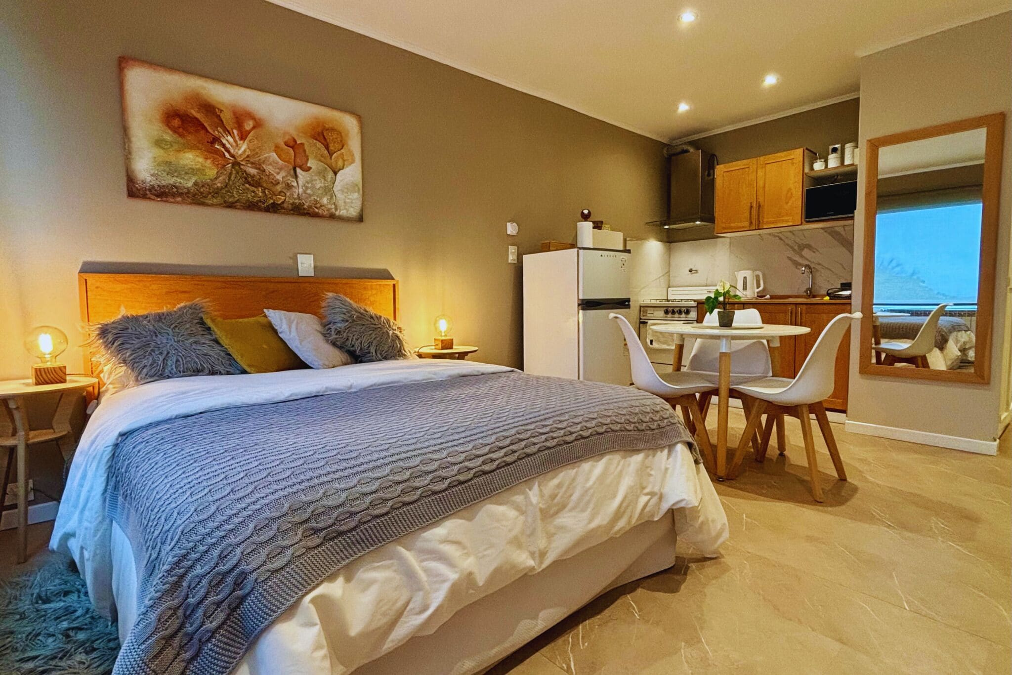 Comfort-Apartment | Hochwertige Bettwaren, Daunenbettdecken, Select-Comfort-Betten