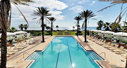 Gorgeous Oceanfront Corner Condo 535 In Cinnamon Beach!